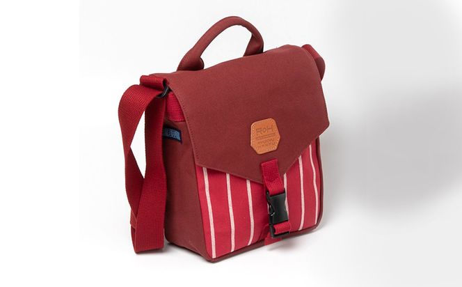 「琉球帆布」ツートンショルダーS / ディープレッド＆レッド - 帆布 キャンバス生地 布 丈夫 バッグ 斜め掛け 肩掛け おしゃれ 男女兼用 琉球帆布 手仕事 伝統技術 沖縄県 八重瀬町【価格改定】