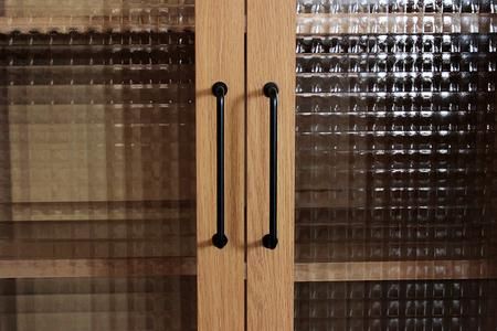 トラクト ガラス扉＋OP引出 NA 【食器 キャビネット 家具 国産 組み合わせ 収納家具 完成品】(H060639)