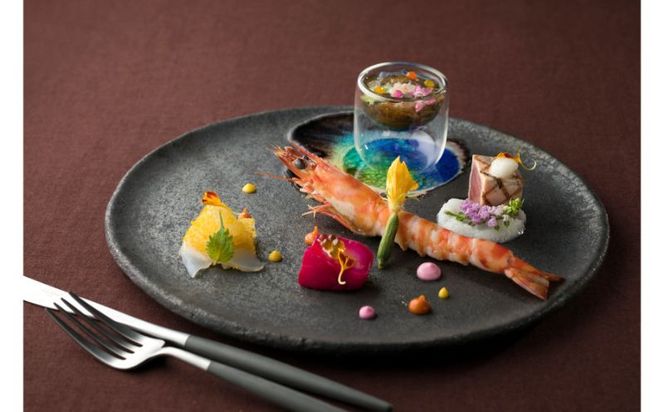 datta.沖縄南の島陶芸工房】陶板プレート（琉球ガラスとやちむんの黒色