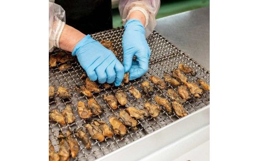 大槌の牡蛎燻製《にんにくオイル》S 120g×2個セット【0tsuchi00348-202412】