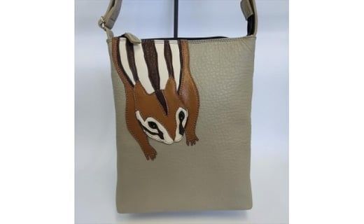 「鞄工房　香」リスのショルダーバッグ FAA3031