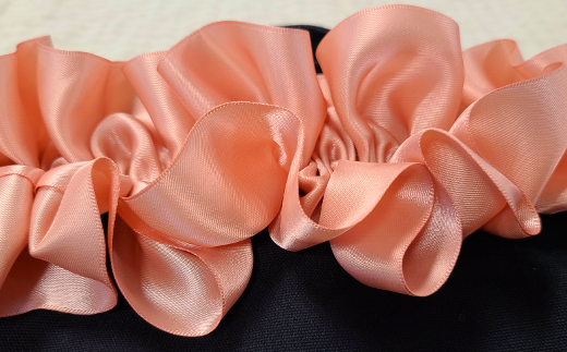 【ハンドメイド作家作品】fluffy bag ( ピンク )& ヘアゴム 1個 セット《築上町》【＊serendipity＊】 [ABAS009]