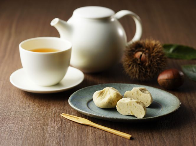 季節の和み「栗金糖」15個入（梅屋）