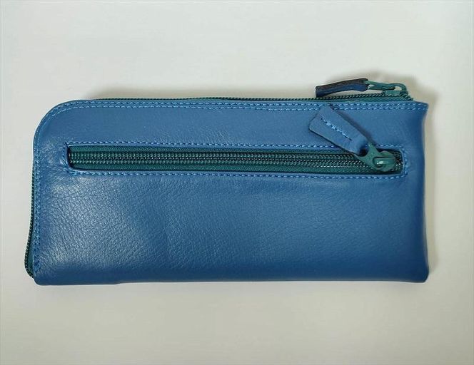 「鞄工房　香」キリン柄レザー長財布（ブルー） FAA3012