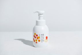 明日 わたしは柿の木にのぼる/フェミニンウォッシュ350ml