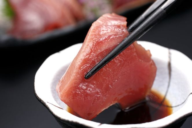 亀洋丸のお刺身用戻りかつおとかつおタタキのセット（各2筋） [阿部長商店 宮城県 気仙沼市 20563366] 