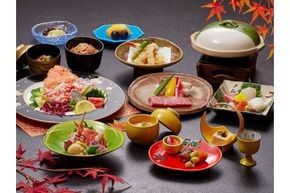 099H048 犬鳴山温泉 み奈美亭 ペア宿泊券【大阪唯一 温泉郷 1泊2食 懐石料理 泉佐野市大木】