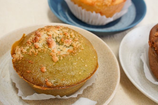 グルテンフリー 米粉クリームパン 6個 抹茶味 H083-021