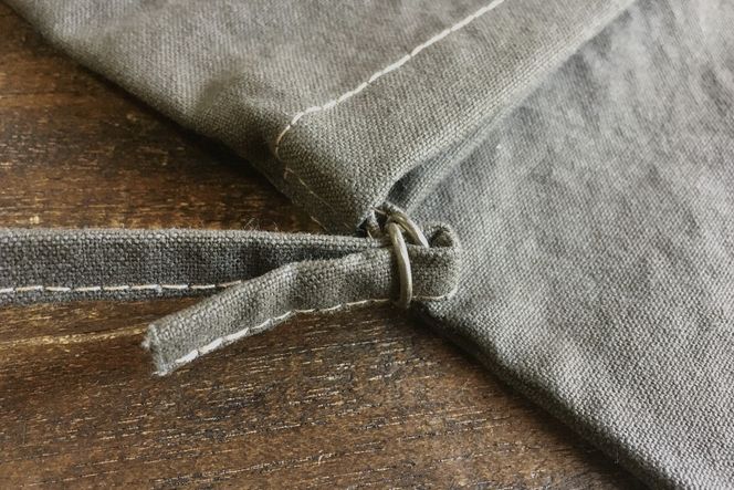 SIRUHA　パラフィン帆布製サコッシュ S-11