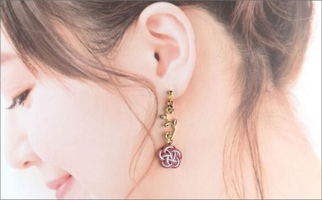 すおう＊ 『花時』アシンメトリーピアス/水引ピアス AM00316