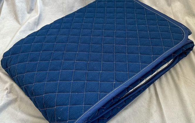 010B1250 備長炭シート入り さらさら敷パッド