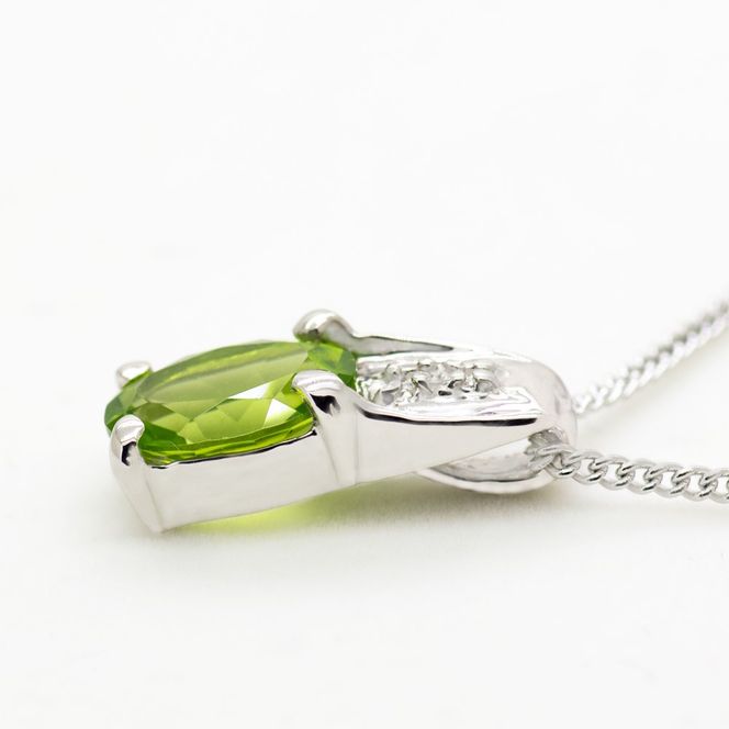 ペリドット ペンダント 1.5ct Ag900(Pt100) （13510）　BR-53