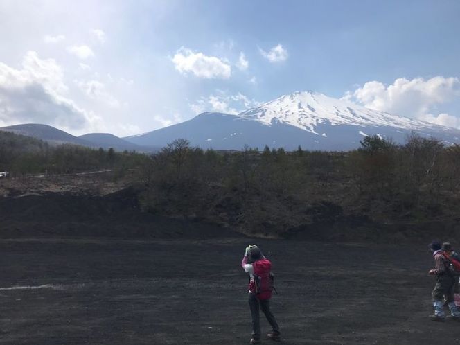 山小屋で昼食＆プロガイド付き富士山五合目トレッキング（3～5名）◇【体験　自然　トレッキング　ハイキング】