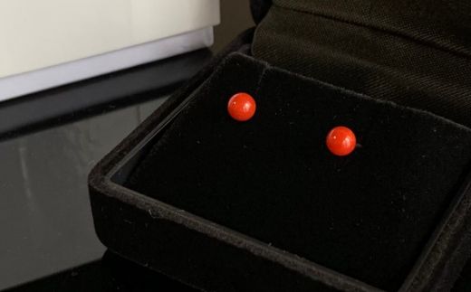 赤珊瑚　丸玉ピアス（５ｍｍ）kn004