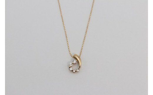 K18 ピンク 0.30ct ダイヤ 5個付きのペンダント Islauth14 [Islauth 山梨県 韮崎市 20743433] アクセサリー ネックレス ジュエリー ダイヤ シンプル おしゃれ プレゼント ギフト 贈りもの 贈答