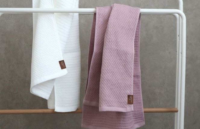 G1967 【ソフトハニカム】プレミアムタオル10枚セット（くすみ桜）+ソフトハニカム織ハーフハンカチ1枚