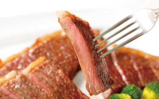 【年内配送】幻のメス牛 四万十牛 サーロインステーキ 300g×2枚 国産 高知 しまんと 四万十 牧場直売 肉 牛肉 黒毛和牛 ごちそう 宴会 冷凍 サーロイン ステーキ 霜降り 贅沢 BBQ バーベキュー キャンプ 焼肉 ビーフ 25-981N