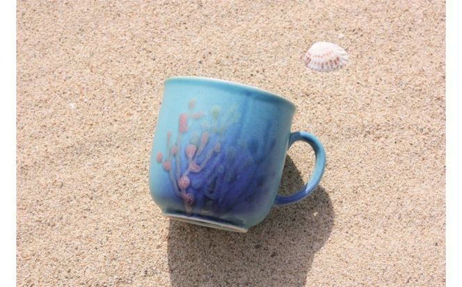 【datta.沖縄南の島陶芸工房】珊瑚カップ 瑠璃紺x純白（ペアセット）