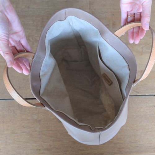 BB002-1-1　竹と牛革のカゴバッグ　オフホワイト