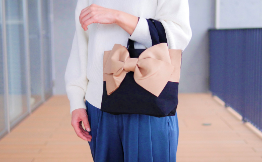 【ハンドメイド作家作品】candy bag ( ブラウン )& ヘアゴム 1個 セット《築上町》【＊serendipity＊】 [ABAS014]