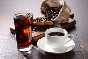 バランタイン自家焙煎珈琲豆（アイスコーヒー用：細挽き）：1kg【北海道・沖縄・離島　配送不可】