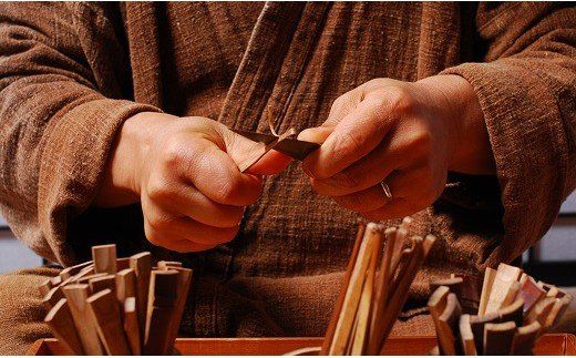 〈めざましテレビで紹介されました！〉匠の耳かき（節あり・茶色　専用ケース付）　ハンズマインド賞受賞　H013-030