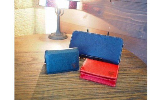 【職人手縫い】和歌山日本鹿革名刺入れ　漆黒（黒色）AJ006