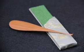 匠の耳かき（しずくデザイン1　専用ケース・桐箱付）　ハンズマインド賞受賞　H013-034