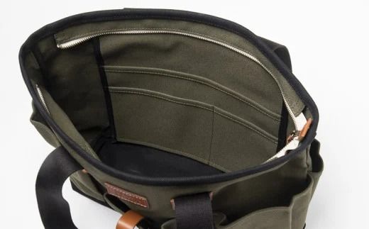 「琉球帆布」クラフトマンバッグ（ディープグリーン） - 実用性 帆布 トート キャンバス生地 丈夫 ベーシック おしゃれ ファッション お出かけ かばん 鞄 手仕事 手づくり ハンドメイド 琉球帆布 伝統技術 沖縄県 八重瀬町【価格改定】