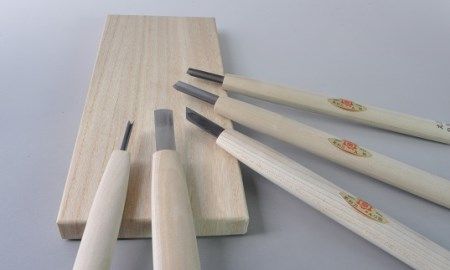 【ヤスキ鋼】ＮＨＫ木彫入門　初心者セット５本組　紙箱入り【北海道・沖縄・離島　配送不可】