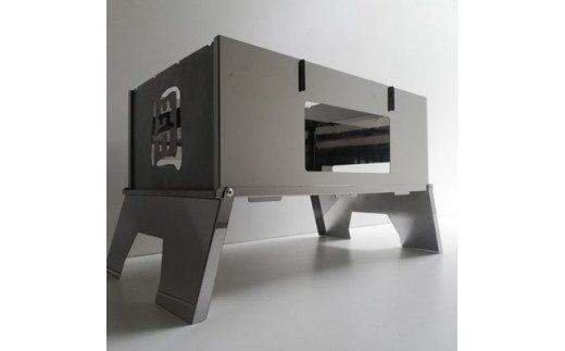 焚き火台 囲 艶消し 2トーン ネーム Lサイズ ビニールケース付 A3 [新星金属製作所 大阪府 守口市 20940866] かこみ キャンプ ソロ ツーリング 山登り BBQ バーベキュー コンロ 焚火台 焚き火 折り畳み コンパクト 軽量