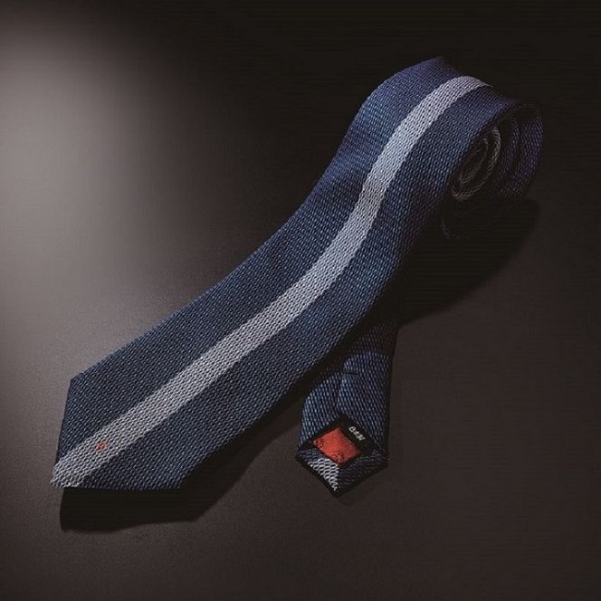 yRsszBC006@TSURUIKI@bBDlN^C@yWINGz