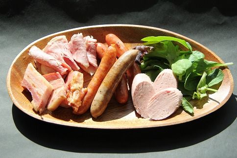 期間限定 ドレッシング1本付き 厳選三河豚のハム＆ソーセージスペシャルセット H094-032