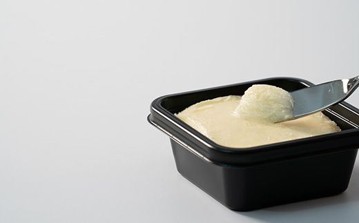 【02025】塩分控えめ北海道産さるふつバター100g 3個入