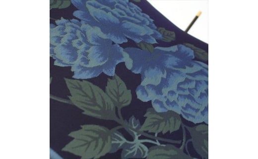 槙田商店【晴雨兼用】長傘 ”絵おり” 薔薇と葡萄 紺 FAA5073