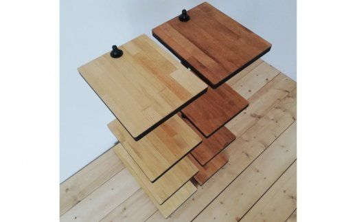 たくさん飾れるスタンドシェルフ 3段タイプ ナチュラル（天然木/完成品） [新星金属製作所 大阪府 守口市 20940981] 