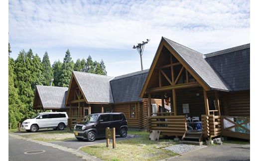 サンビレッジ曽爾オートキャンプ場コテージ1泊宿泊券 /// 奈良県 奈良 宿泊券 旅行 コテージ 一棟貸し