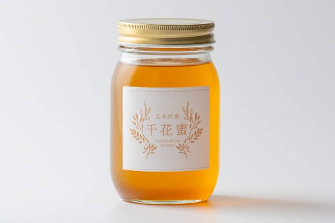 【保存料不使用】 天然！ 千花蜜（はちみつ） 550g [日添 熊本県 五木村 51120311] はちみつ 蜂蜜 ハチミツ 保存料不使用 天然 天然蜂蜜 熊本県 五木村 特産