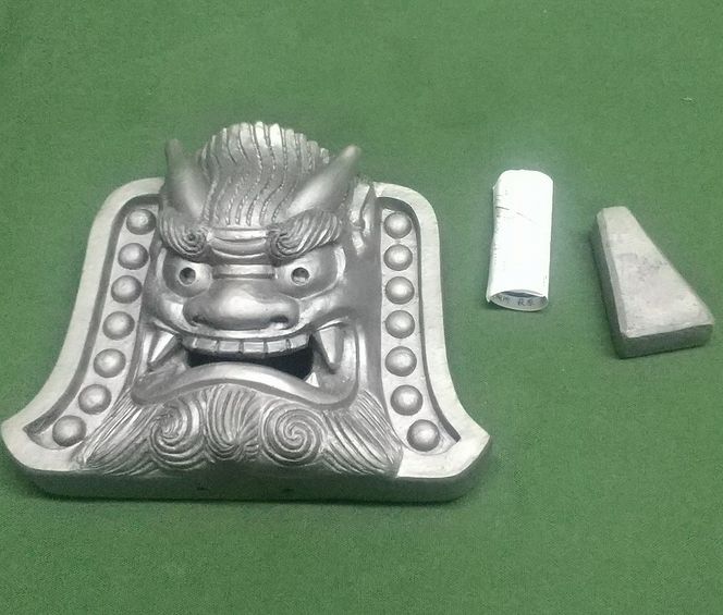 伝統工芸士の鬼師が作る守護鬼瓦シリーズ 疫病退散 守護鬼面 4寸(12cm) H064-022