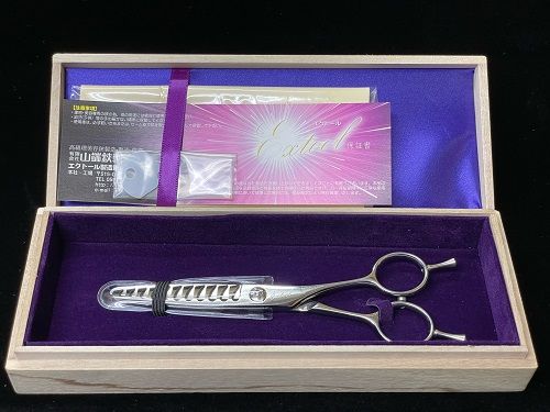口コミ・レビューで人気商品を探そう 40-1】理美容鋏（セニングシザー右用（EXT-11））（三重県松阪市 衛生日用品