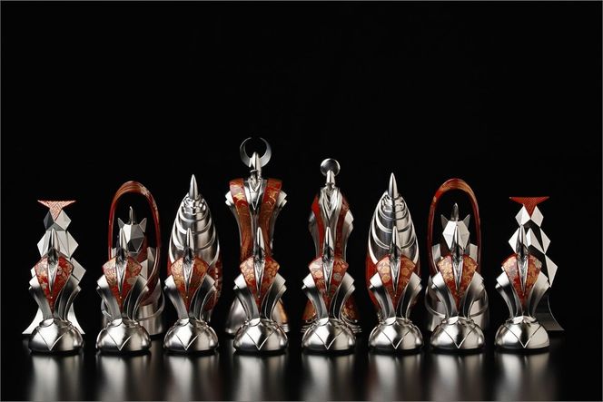 匠チェス（7-Bishop 朱1体）僧侶（前面:菊唐草、側面:雲）HR00034