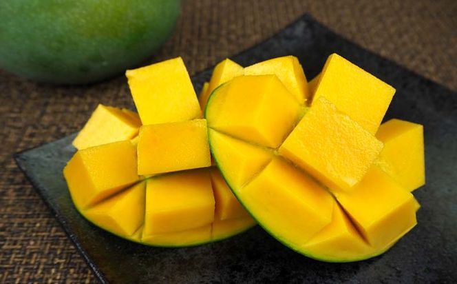 【先行受付】【2026年発送】屋宜原農園が丹精込めた「キーツマンゴー」約2kg - 先行予約 沖縄 産地直送 南国フルーツ 旬の味覚 沖縄県産 国産マンゴー 希少種 オススメ 沖縄県 八重瀬町