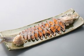 【B-815】魚治 湖里庵 鮒寿し本漬(箱入り)Ｂ ［高島屋選定品］