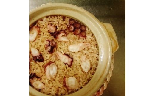 たこの炊き込みご飯の素 2合炊き用×2袋(煮タコ80g＋出汁)【0tsuchi00724-202412】