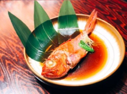 K1595 海と大地の欲張りセット！（ハンバーグ・ビーフシチュー・つり金目鯛の姿煮セット）