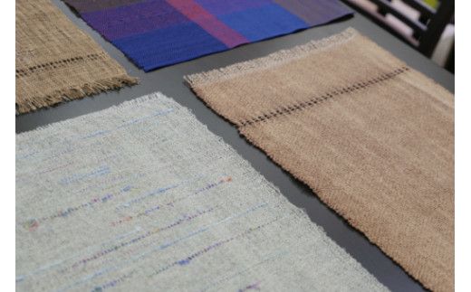 さをり織り テーブルマット 2枚《築上町》【(有)とよべ呉服店】[ABBL001]