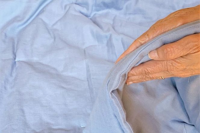 天然繊維手作りオーガニックコットン肌掛けふとん　800g（カバー付）　HT00102