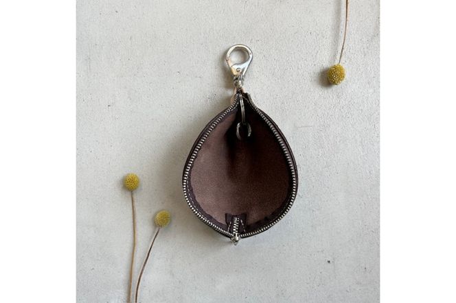 バナナキーケース（ヌメダークブラウン）　LC00015