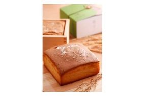 【コウノトリ育むお米使用】米粉カステラ一升枡焼き