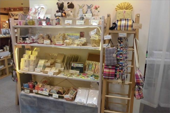 障害者の作った商品の販売店＜クリエイトショップくりくり＞支援 1口 100,000円【返礼品なし】【思いやり型返礼品（協賛型）】　CK00014